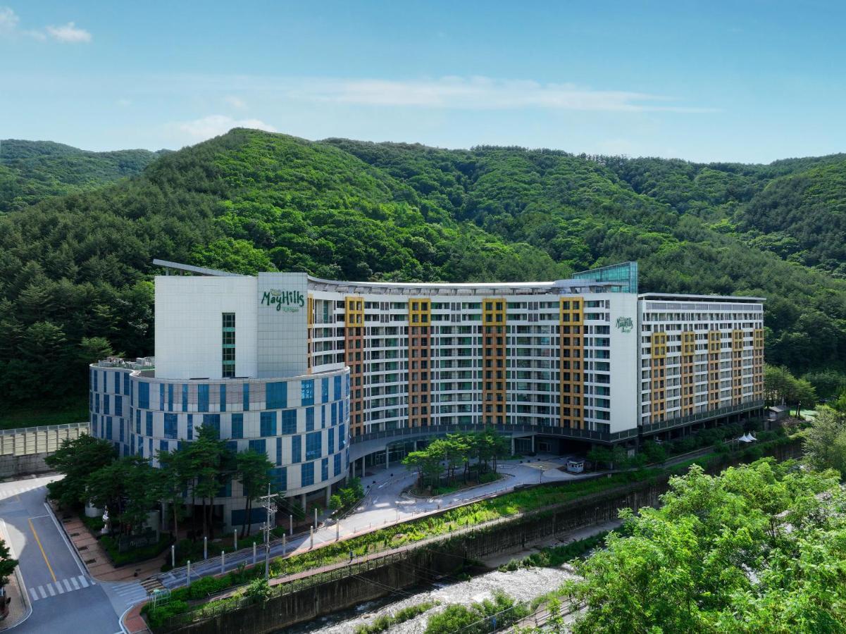 Jeongseon Mayhills Resort Exterior foto