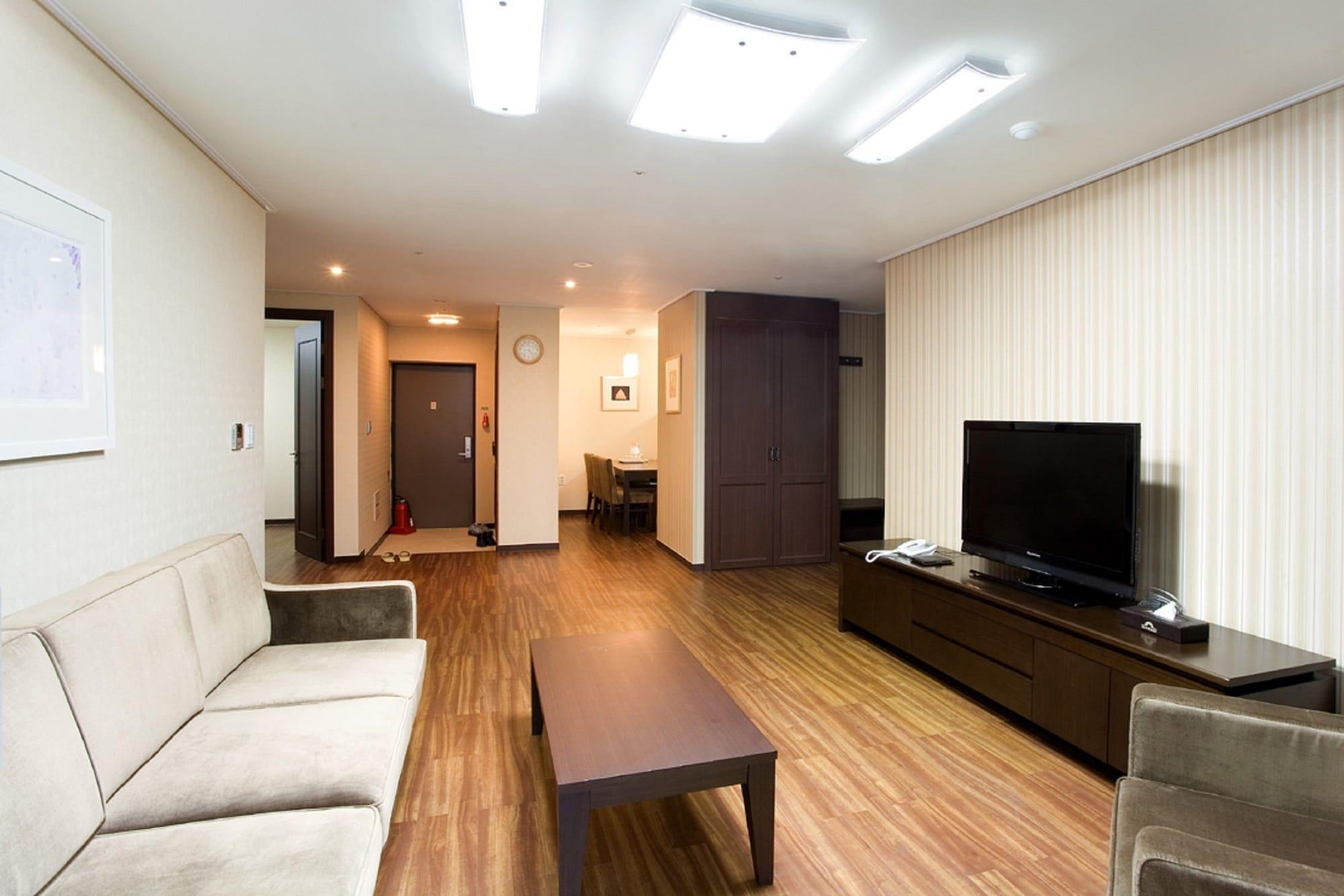Jeongseon Mayhills Resort Exterior foto